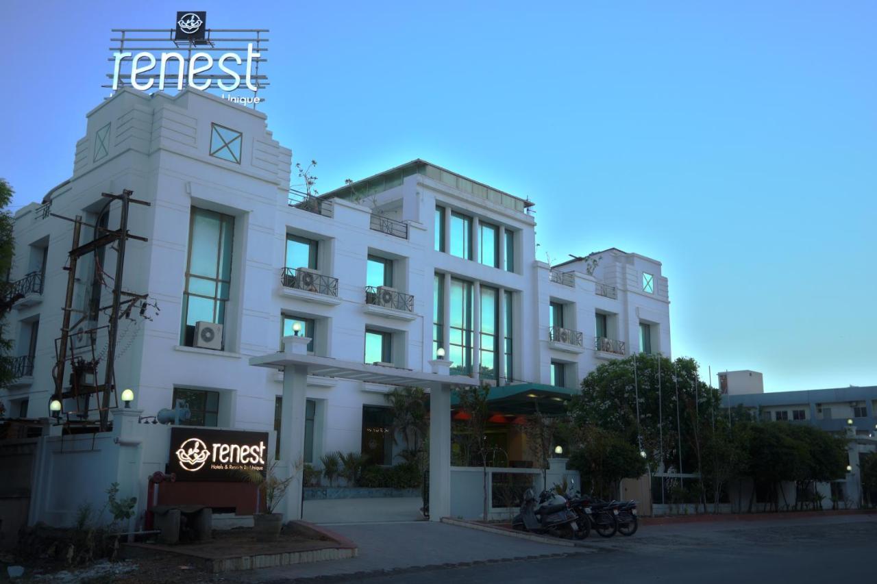 Renest Gandhidham Hotel Exterior photo